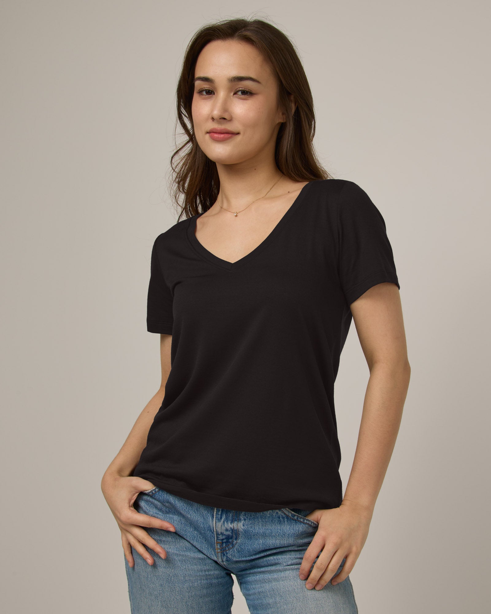 Morgan V-Neck Tee