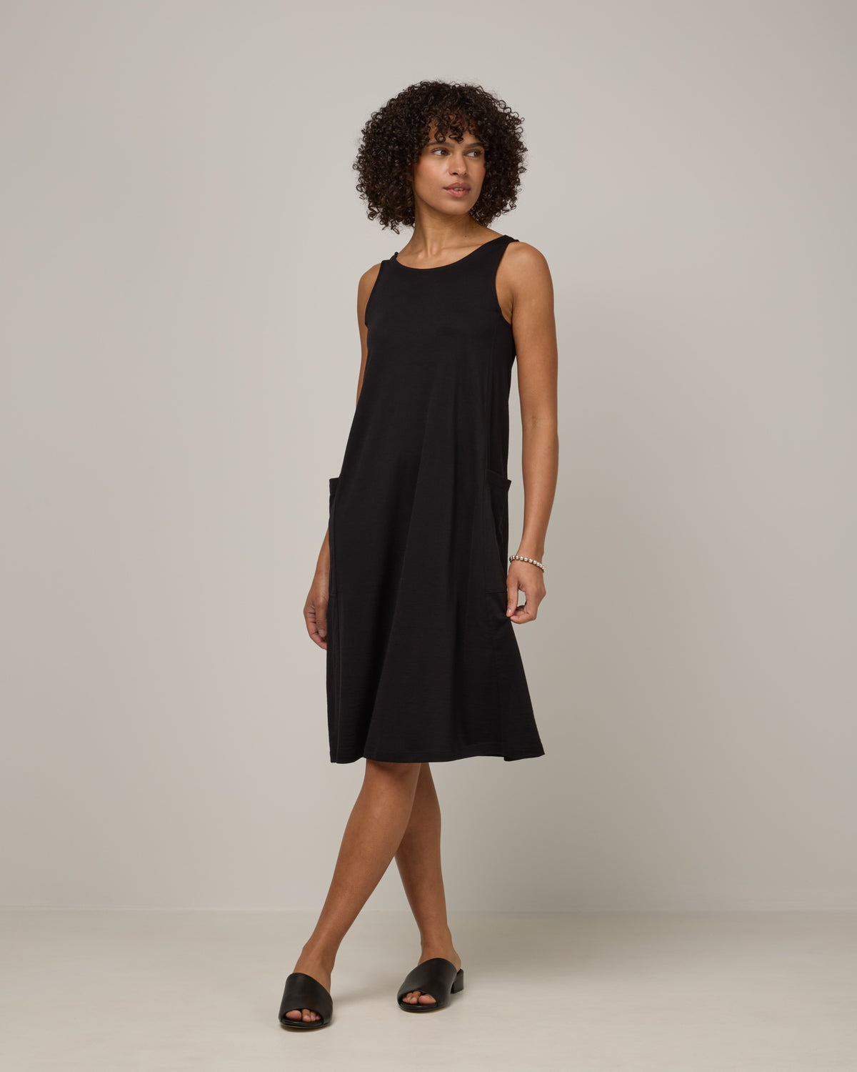 Summer Merino Wool Reversible Dress - Black – Summer Midi Tank Dress
