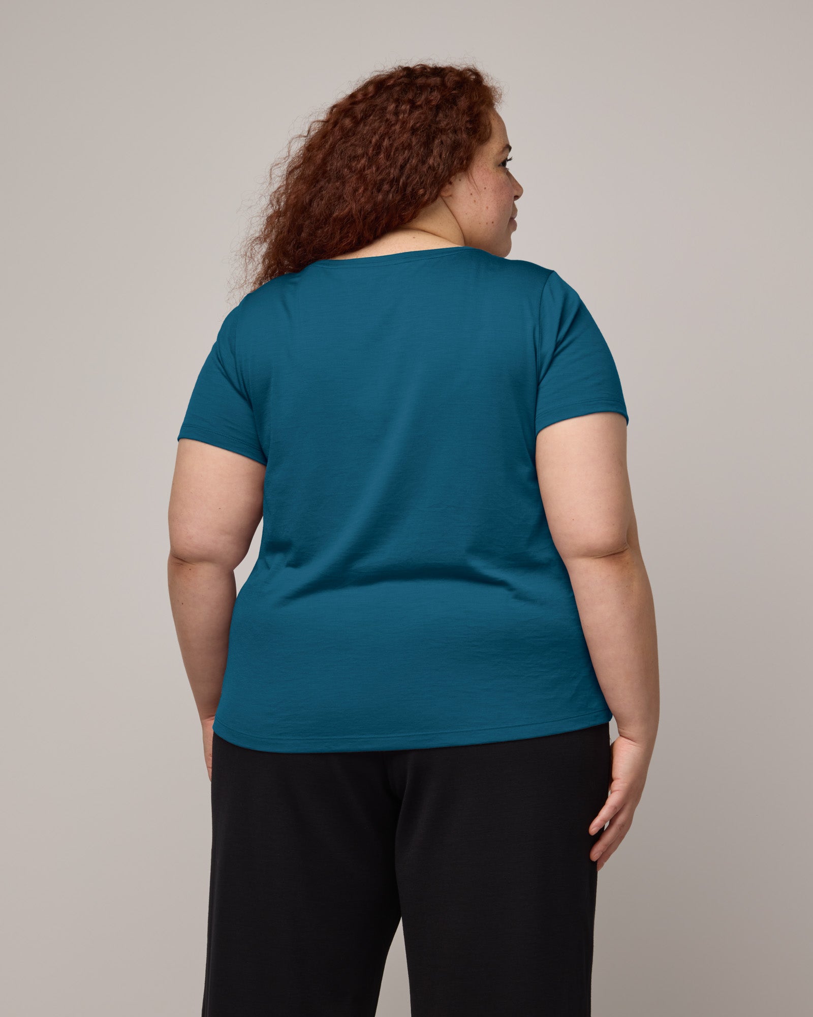 model-spec:Chantel is 5’10”, wearing a size 2X