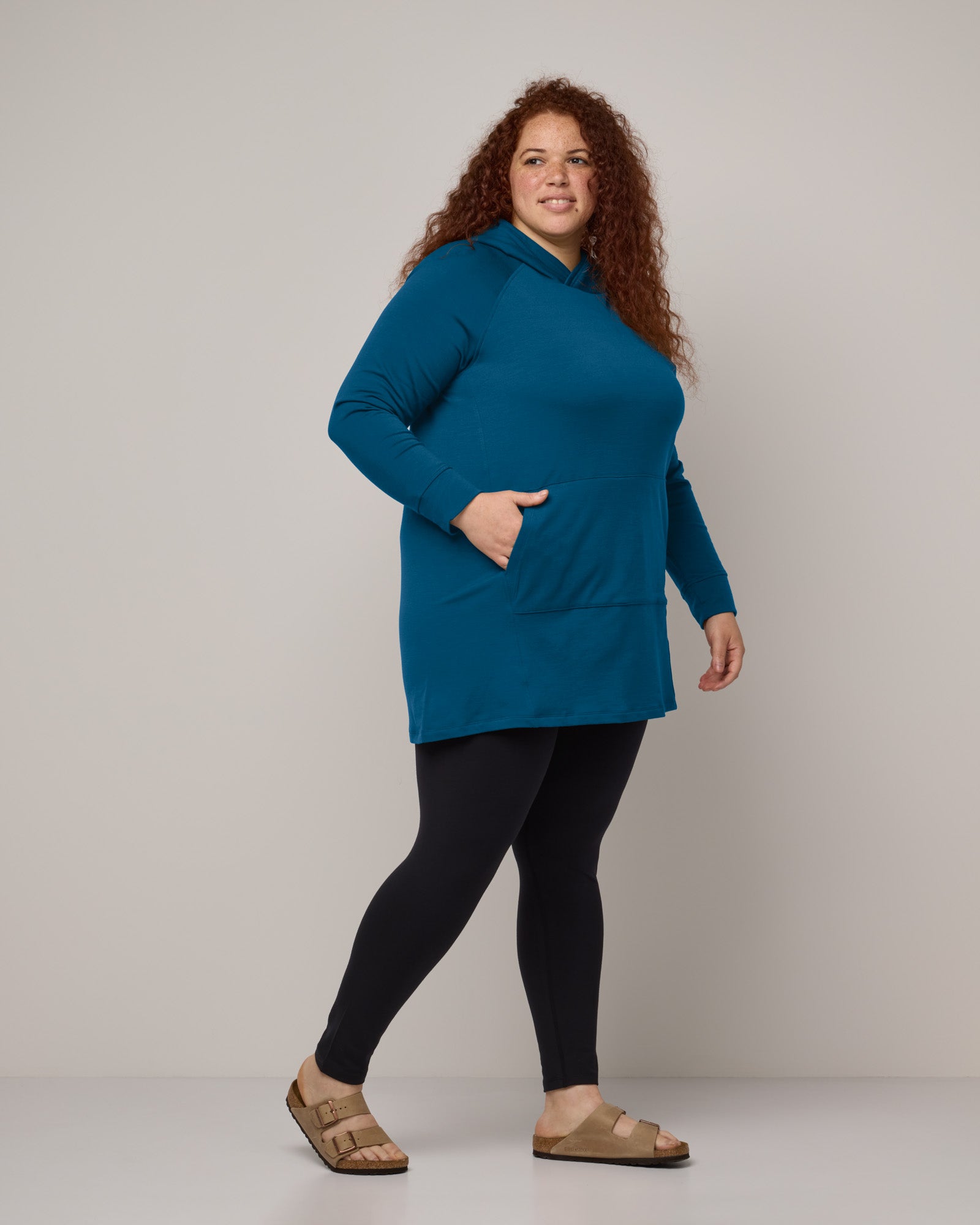 model-spec:Chantel is 5’10”, wearing a size 2X