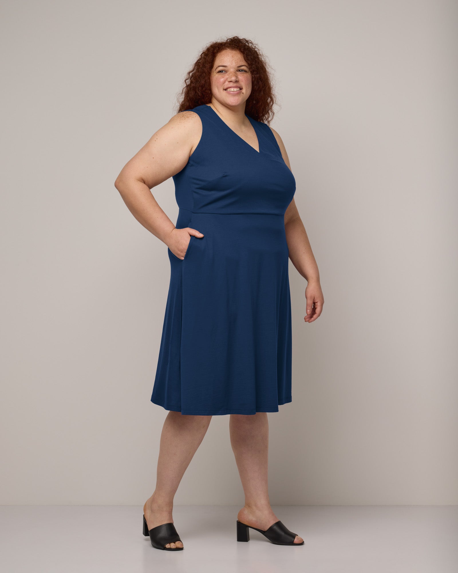 model-spec:Chantel is 5’10”, wearing a size 2X