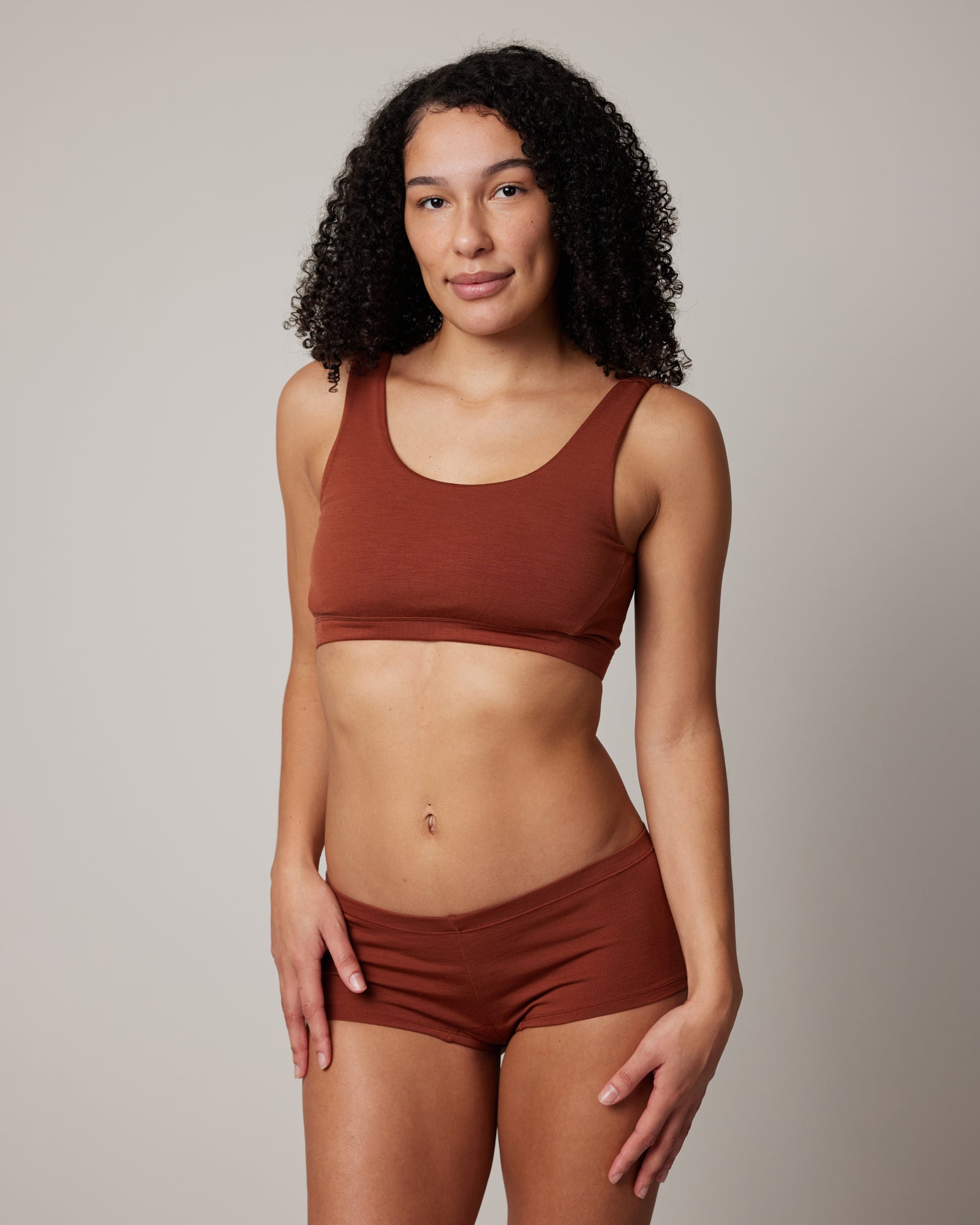 Roam Scoop Neck Bra