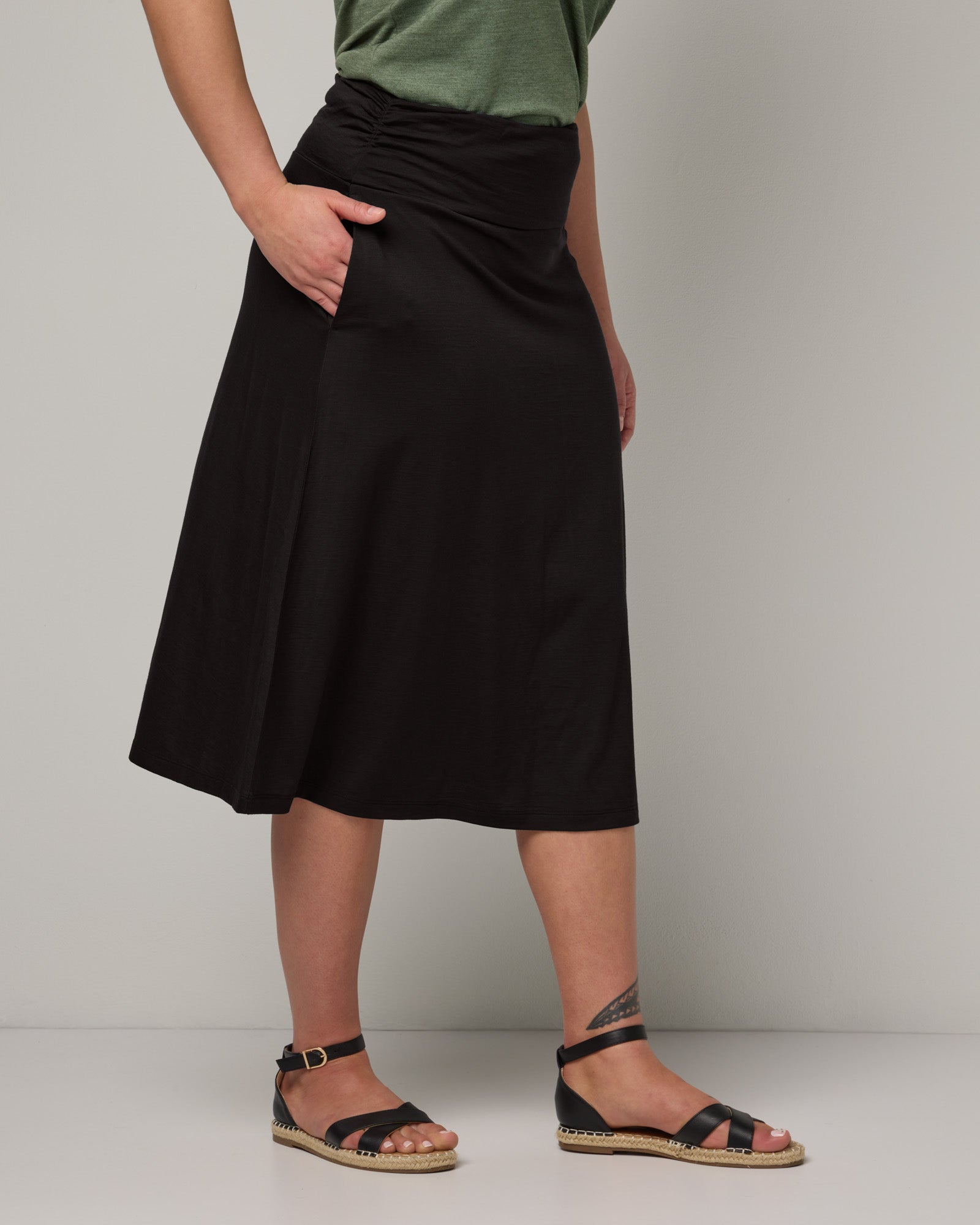 Helena Merino Wool Midi Skirt Black