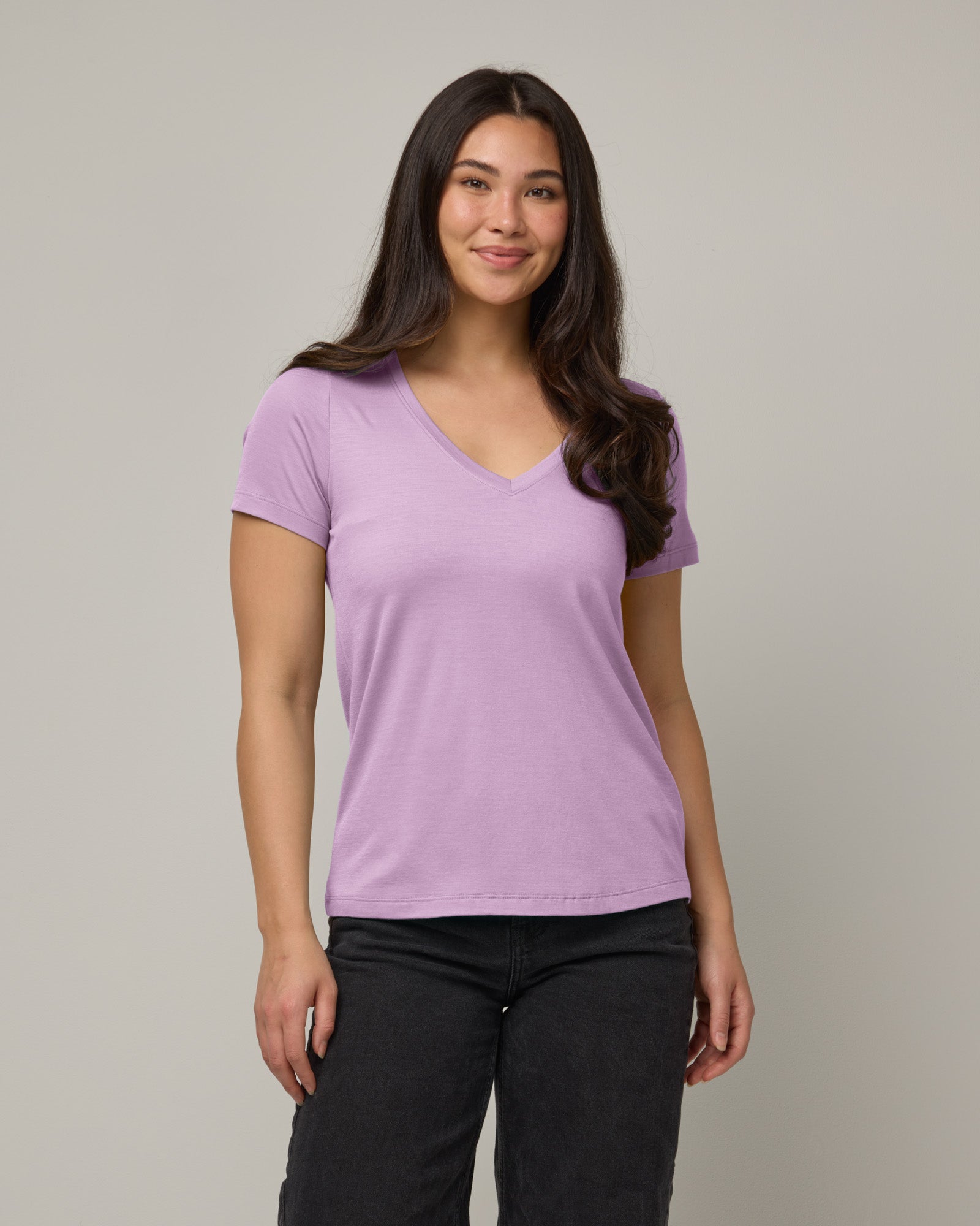 model-spec:Maile is 5'9", wearing a size M