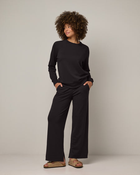 model-spec:Sean is 5'10", wearing a size M
