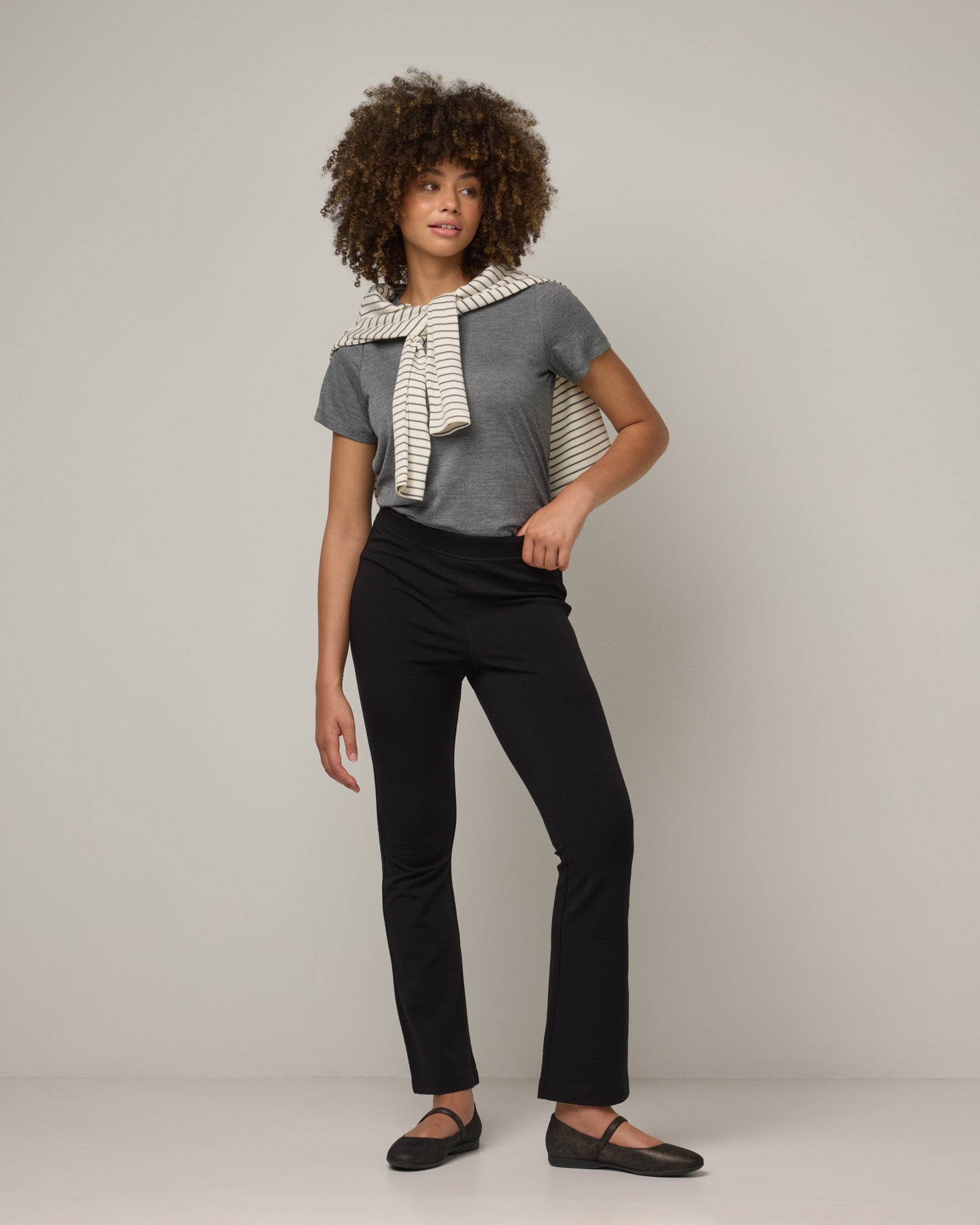 model-spec:Sean is 5'10", wearing a size M Regular