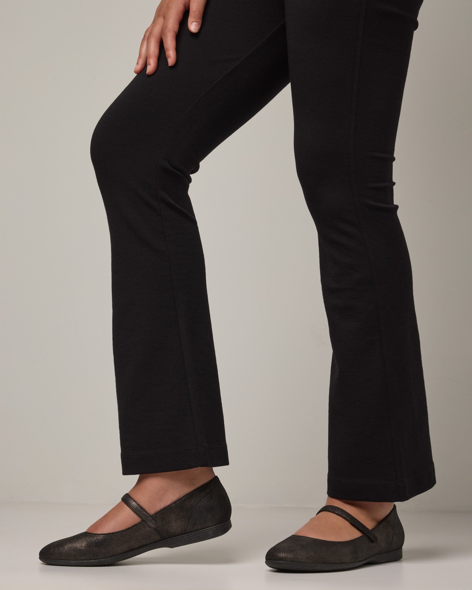 Foster Merino Wool Ponte Kick Flare Pant- Black – Foster Kick