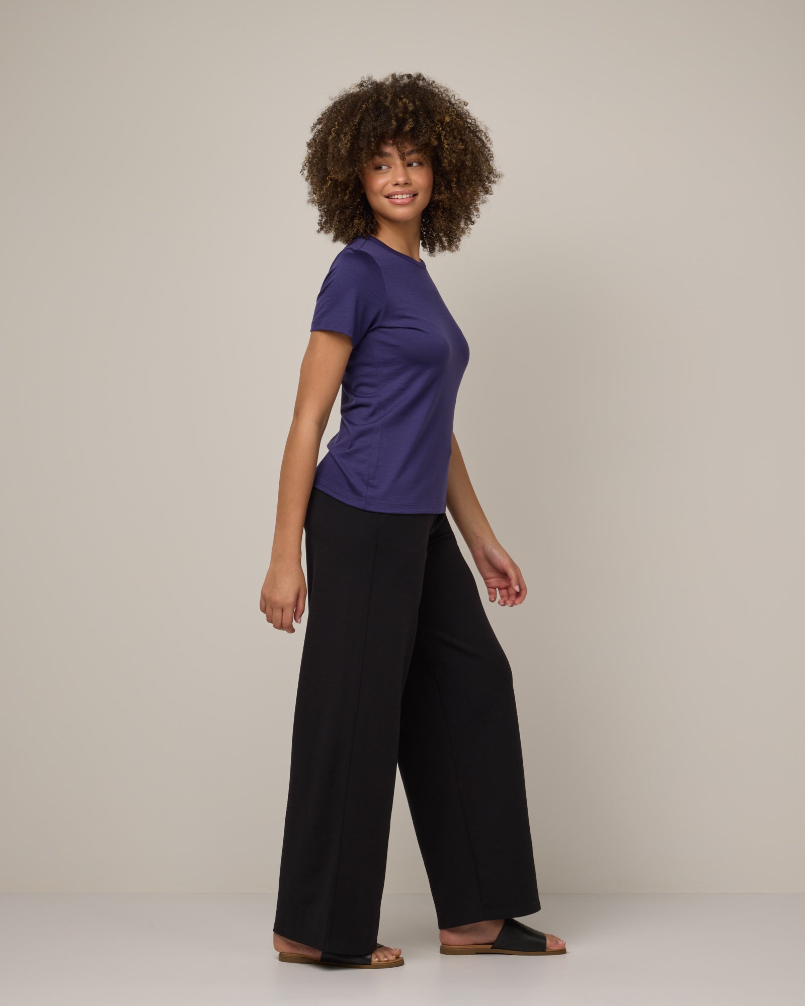 model-spec:Sean is 5'10", wearing a size M