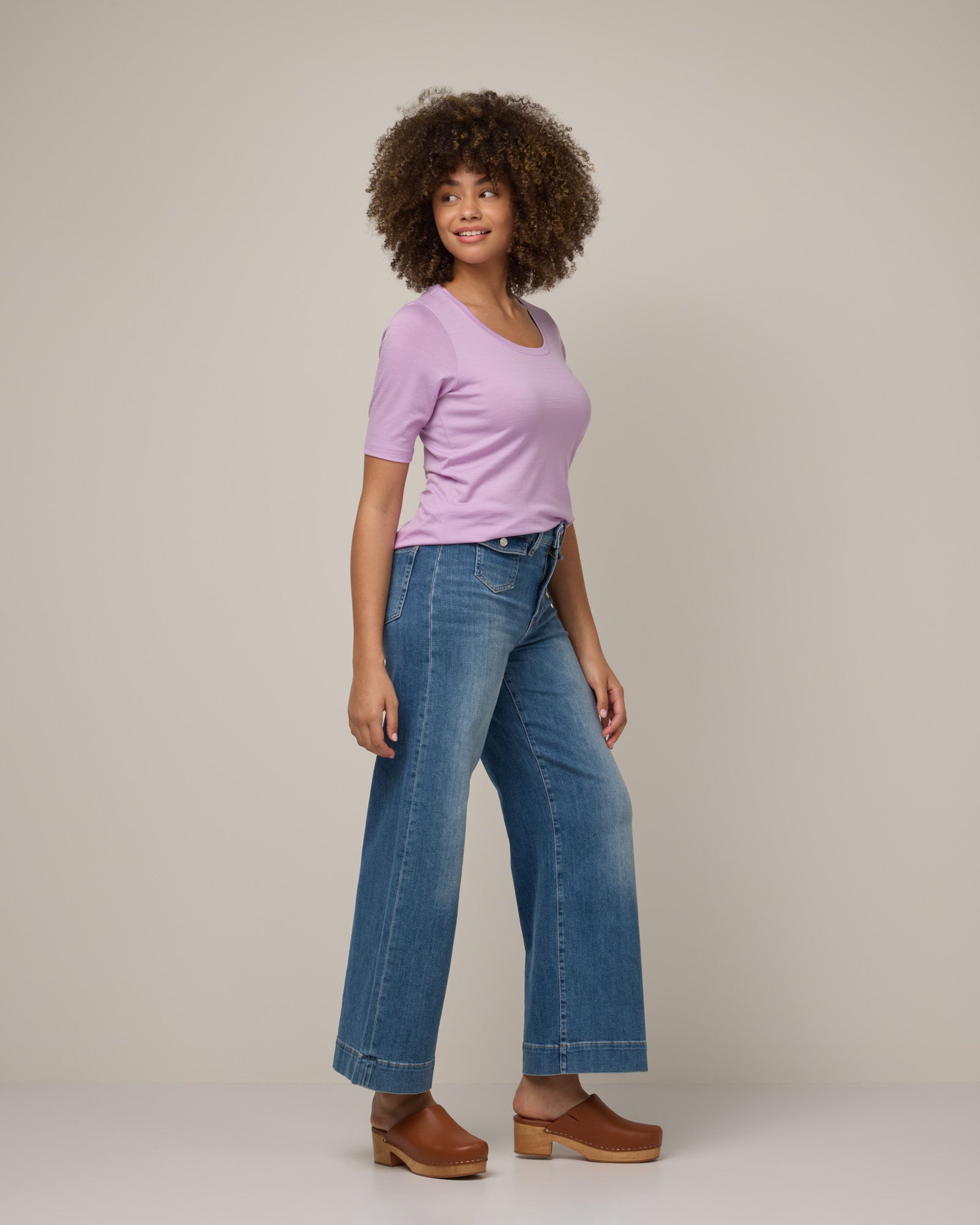 model-spec:Sean is 5'10", wearing a size M