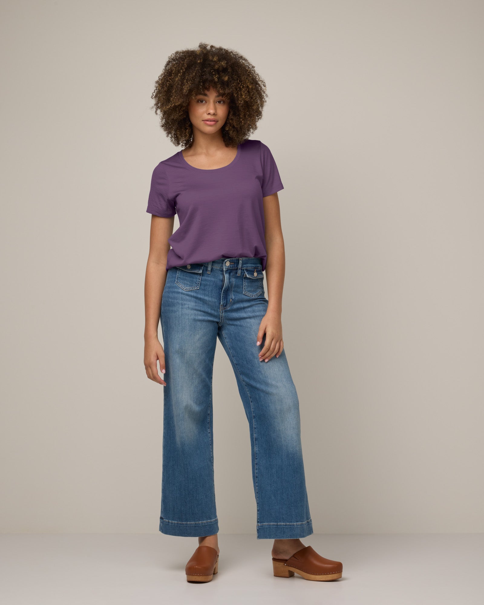 model-spec:Sean is 5'10", wearing a size M