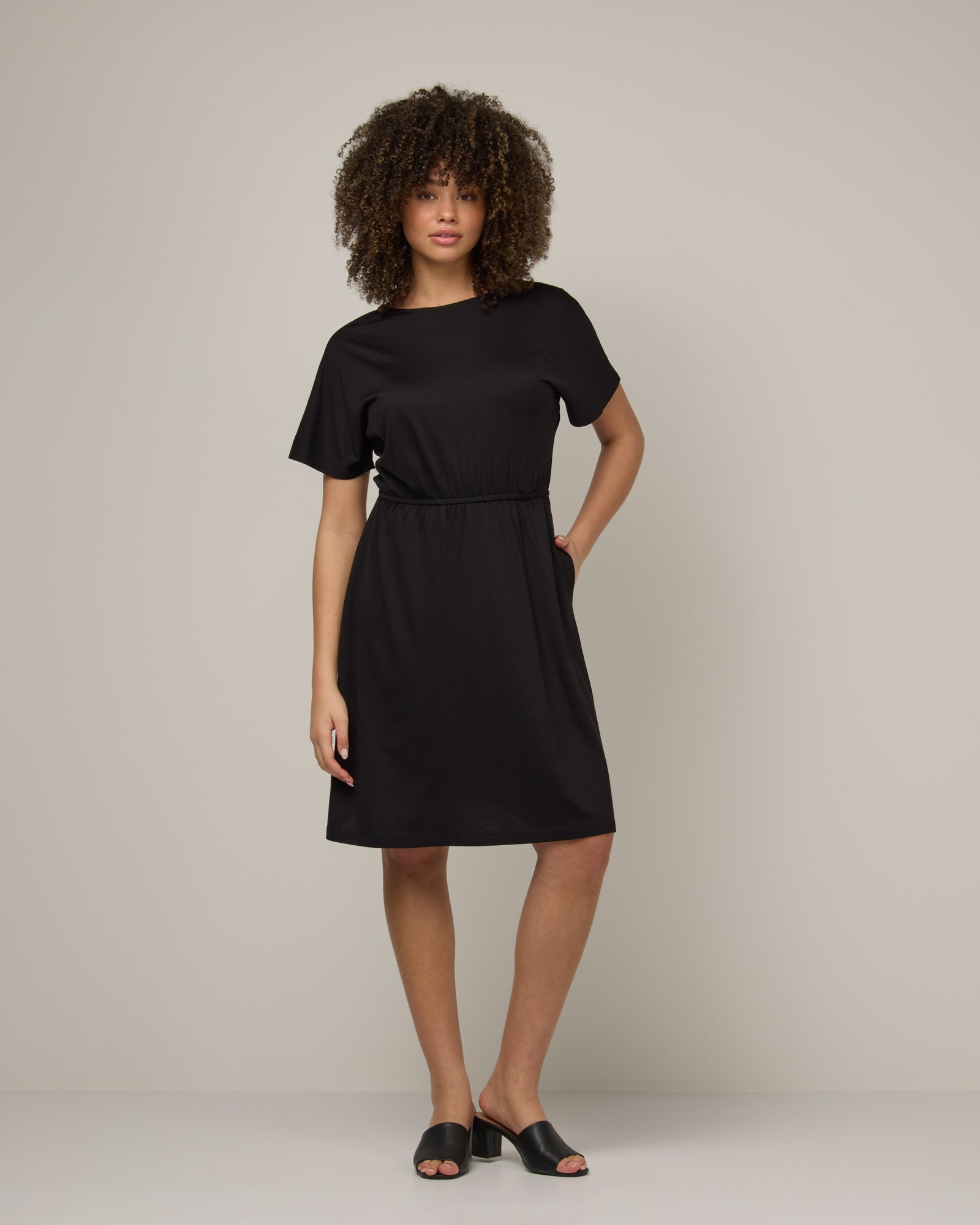 Brooklyn Merino Wool Reversible Dress - Black – Brooklyn