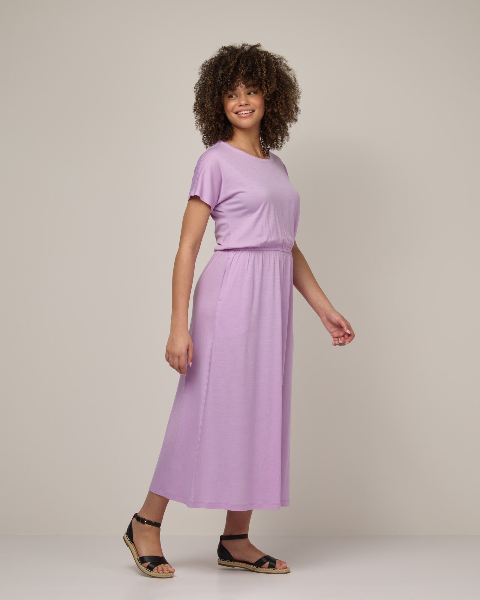 model-spec:Sean is 5'10", wearing a size M