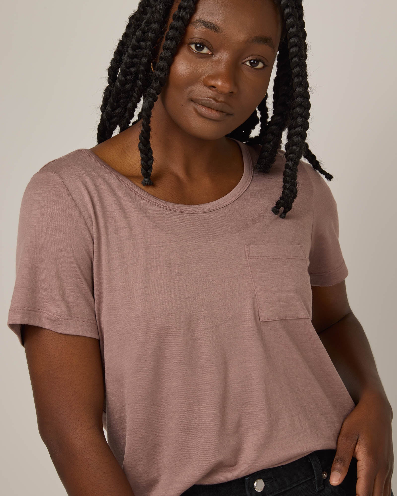 Hailee Merino Wool Boxy Tee - Ash Brown – Hailee Boxy Tee | wool&