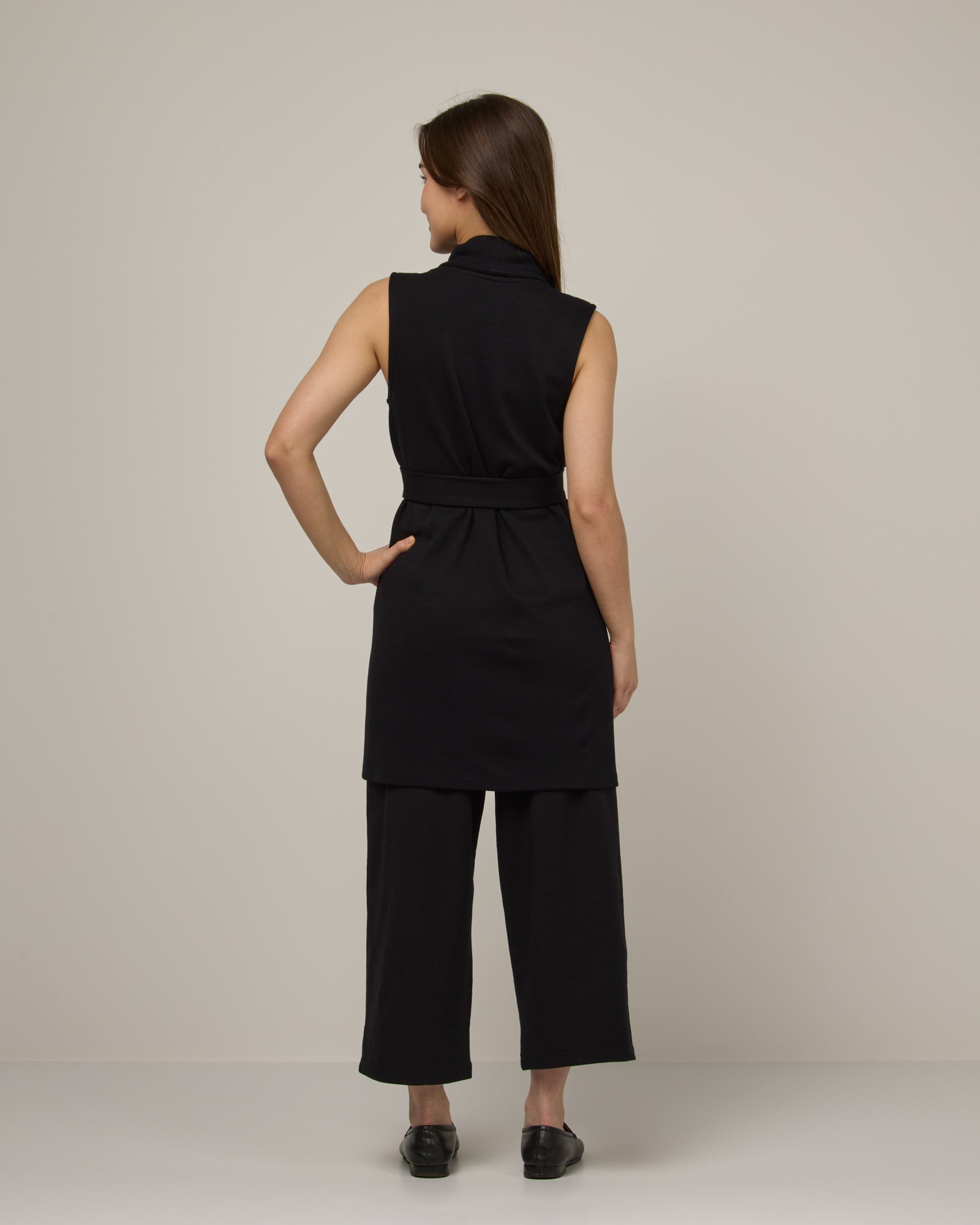 UN3D KNIT BELTED VEST ニット ベルテッド ベスト 黒 Dylan Merino Wool Belted Vest - Black – Dylan Ponte Vest | wool&
