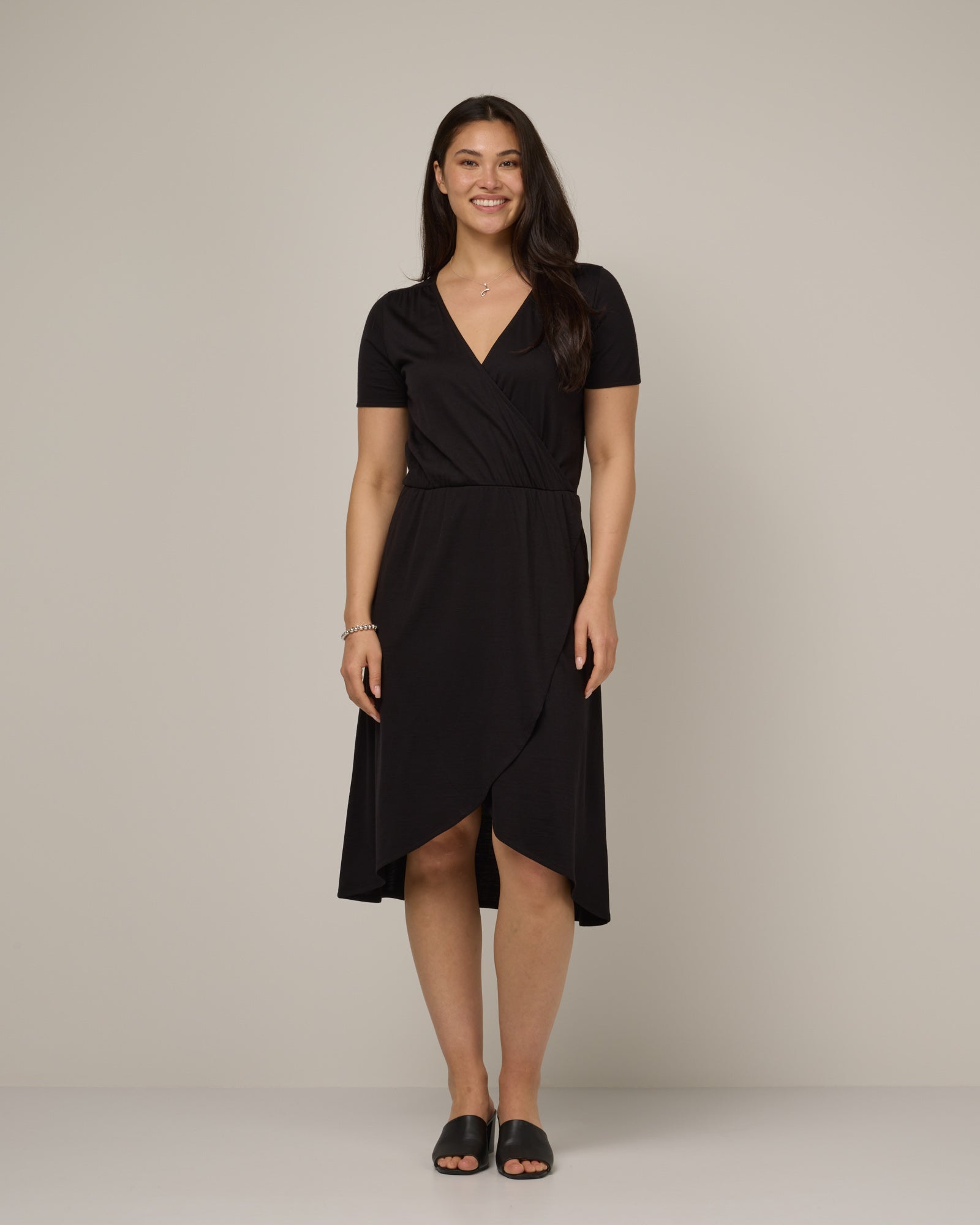 Ines Merino Wool Tulip Hem Dress Black – Ines Tulip Hem Dress