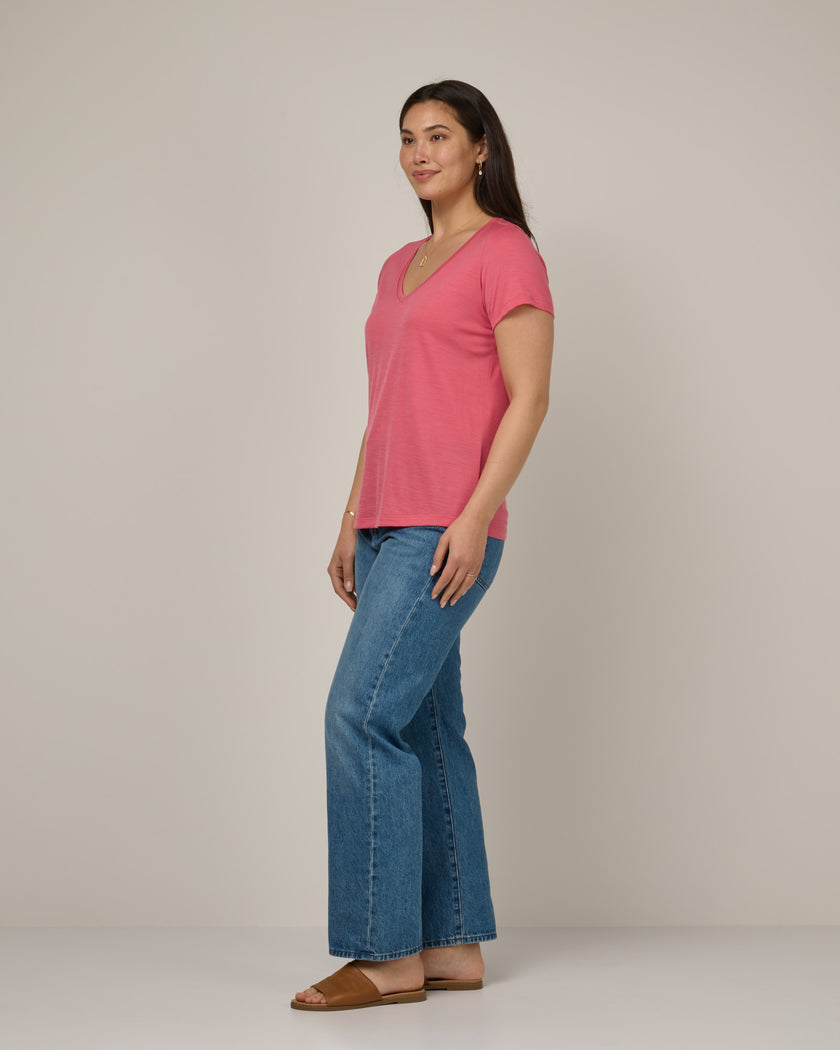 model-spec:Maile is 5'9", wearing a size M