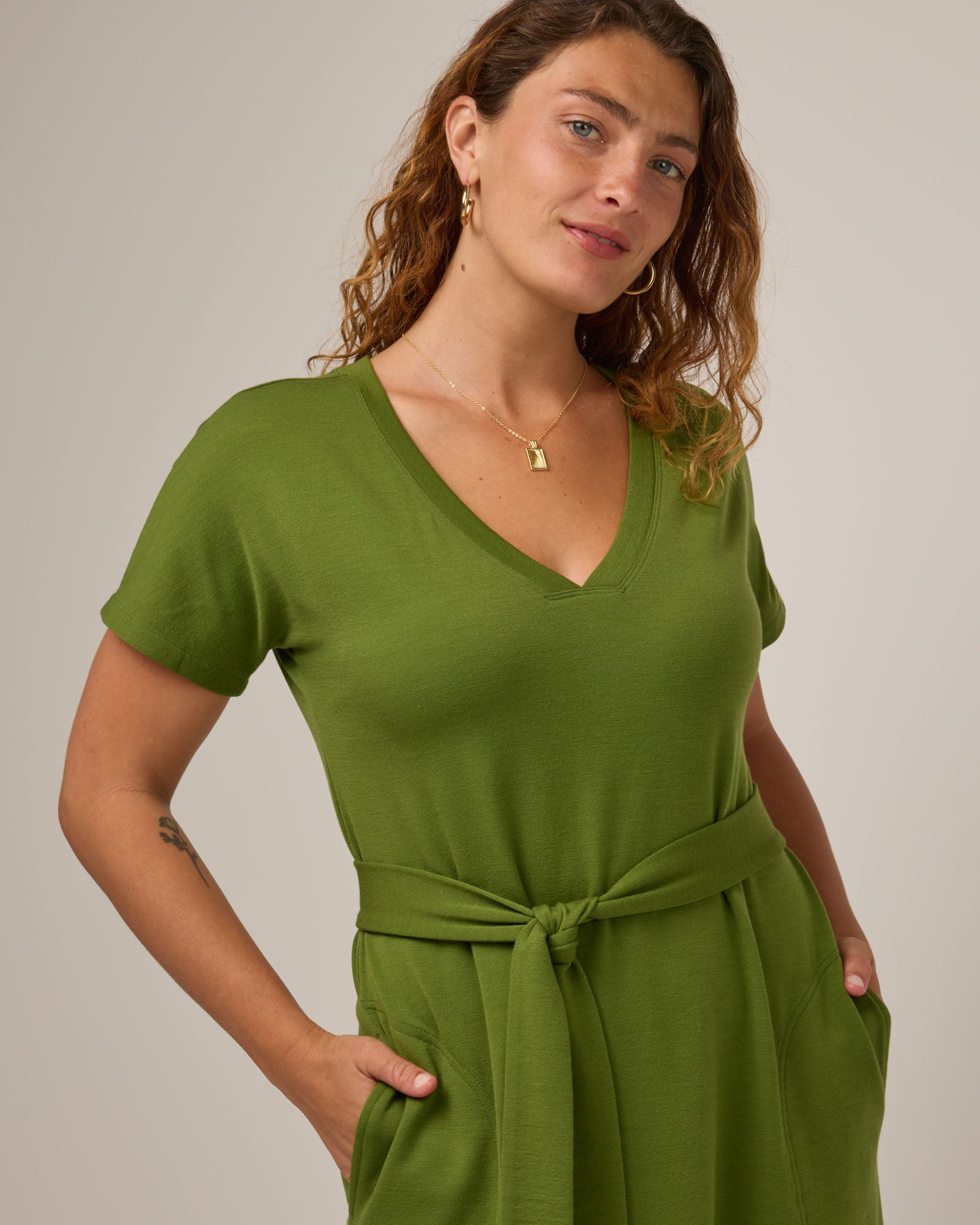 Shiloh Merino Wool Belted Dress - Moss Green Shiloh Merino Wool Belted Dress - Moss Green