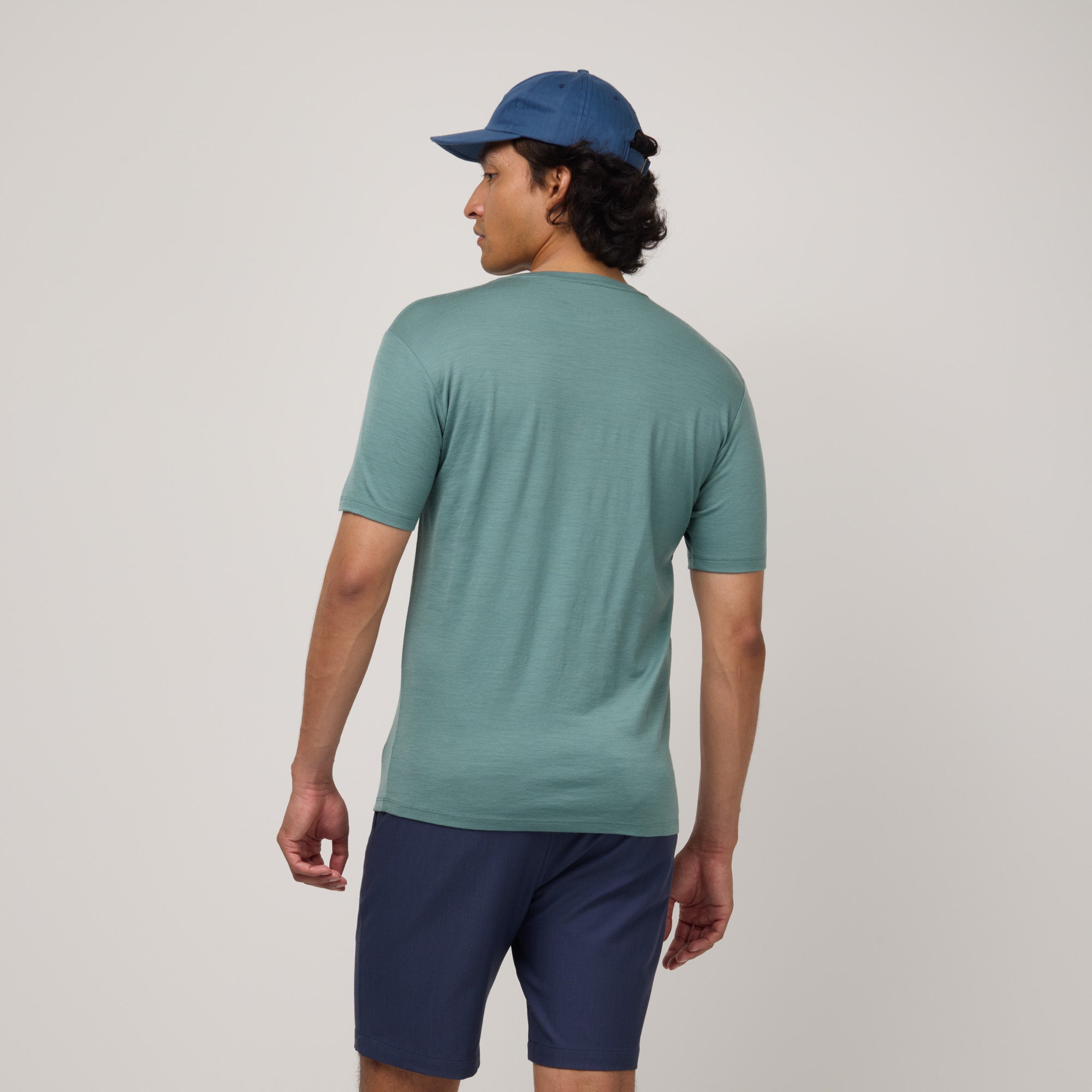 model-spec:Said is 6'2", and wears size M