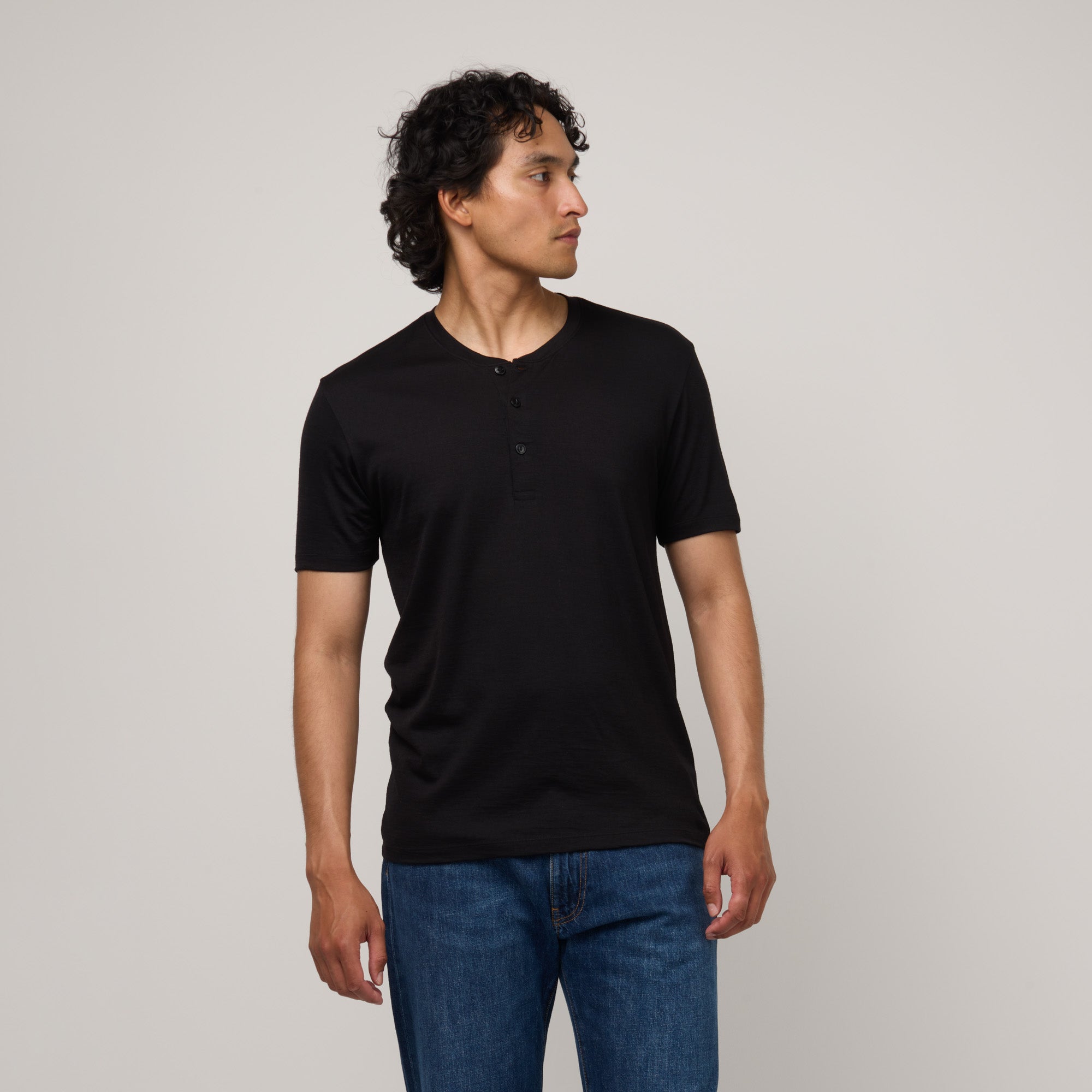 Men's Signature Short Sleeve Henley