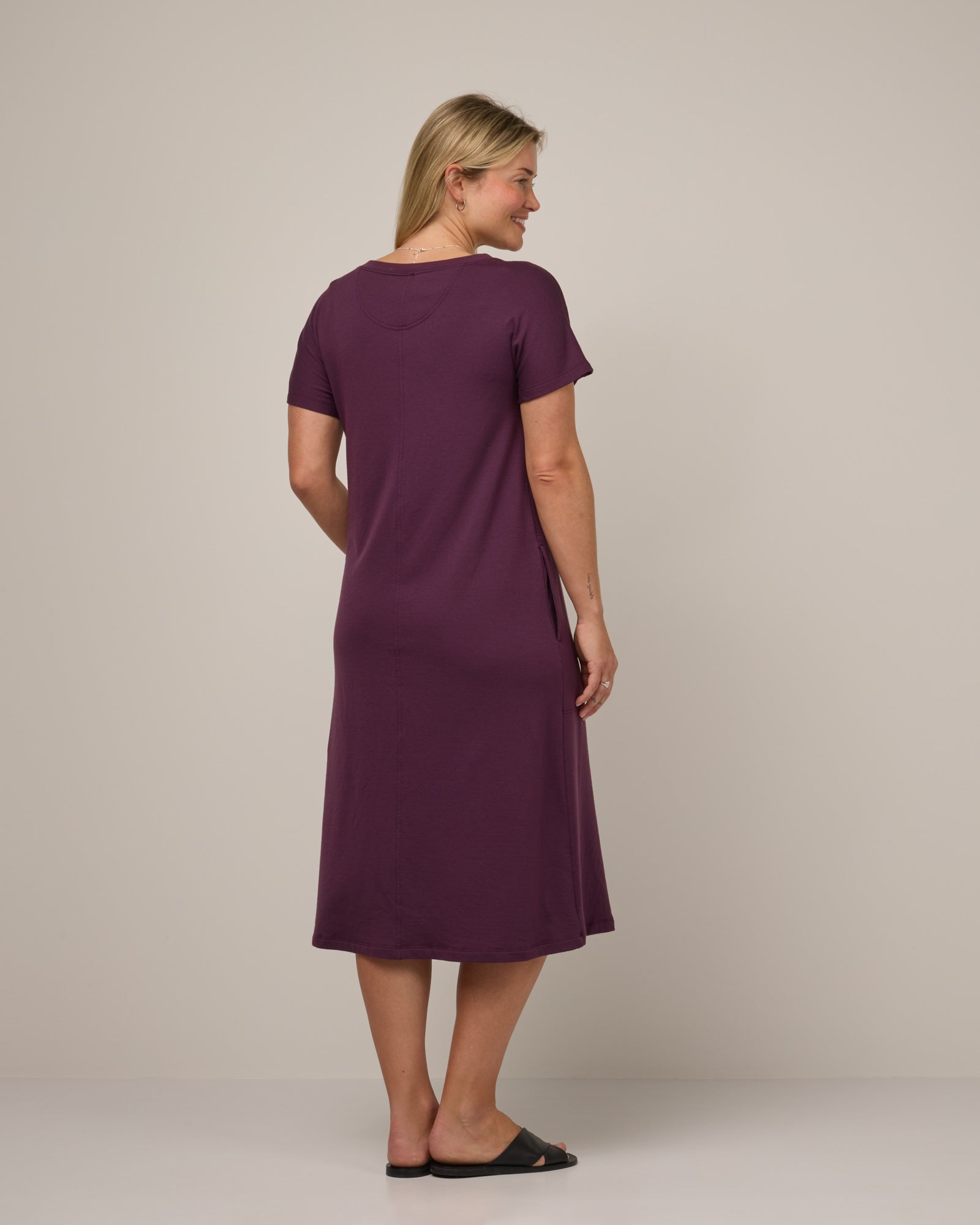 Shiloh Merino Wool Belted Dress - Marionberry Shiloh Merino Wool Belted Dress - Marionberry