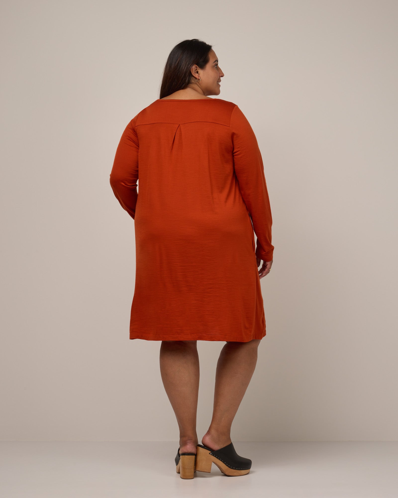 model-spec:Ally is 5'7", wearing a size 2X