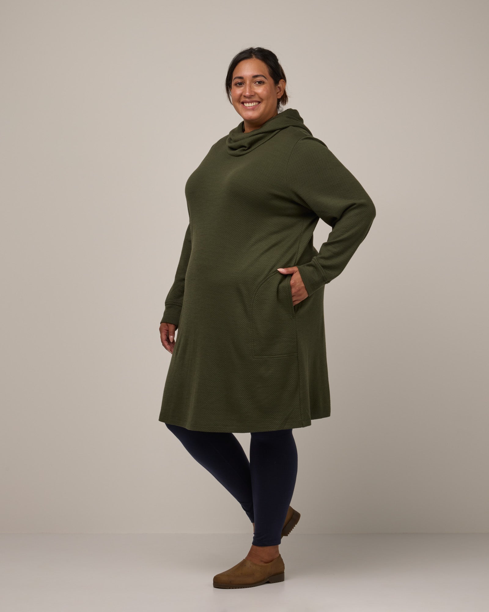 model-spec:Ally is 5'7", wearing a size 2X