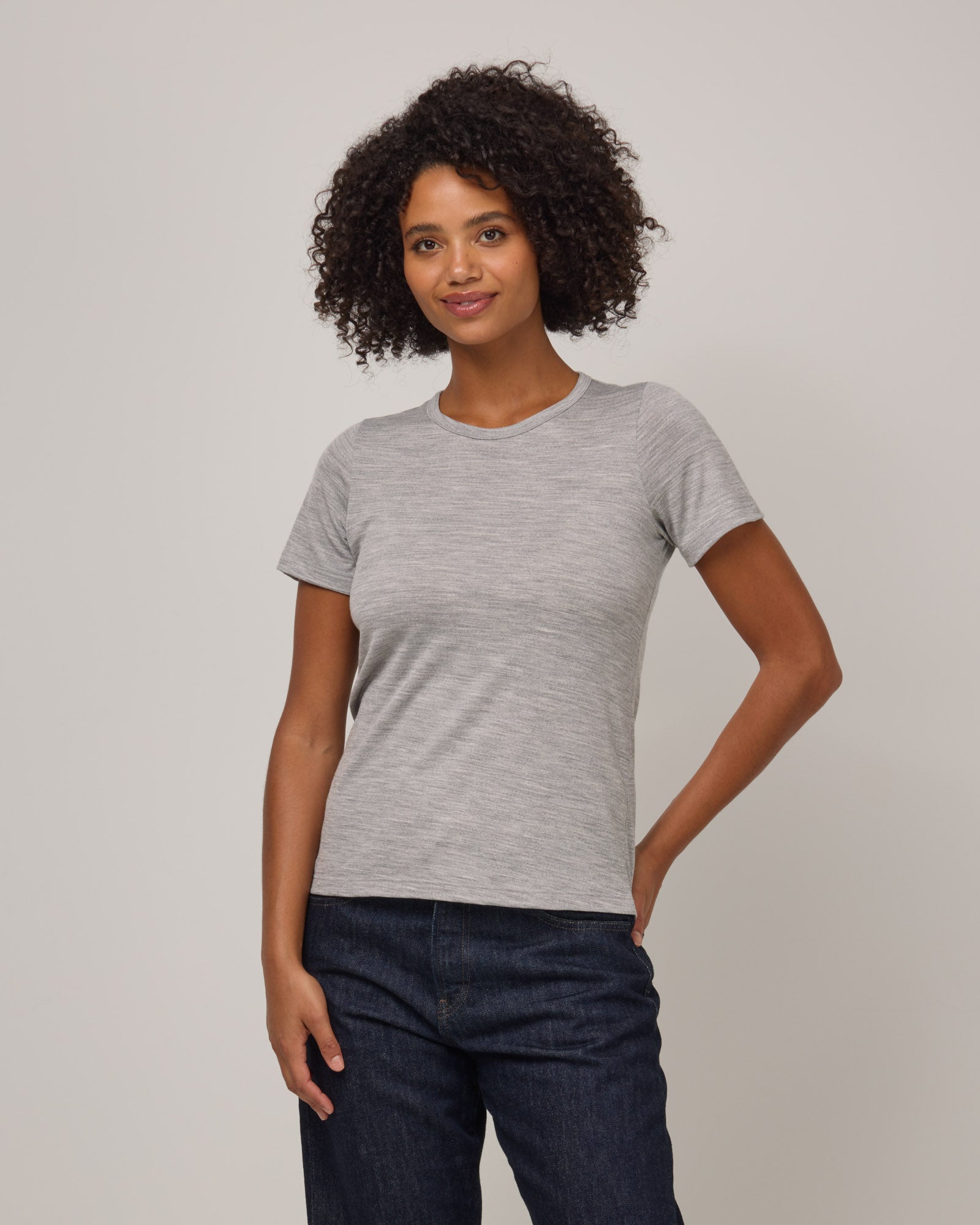 Cara Signature Merino Wool Fitted Tee - Gray Heather – Cara Fitted