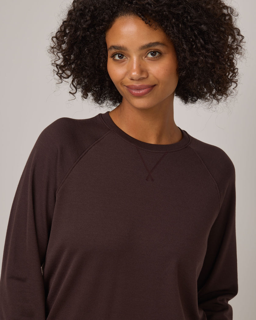 model-spec:Valyn is 5'10", wearing a size S