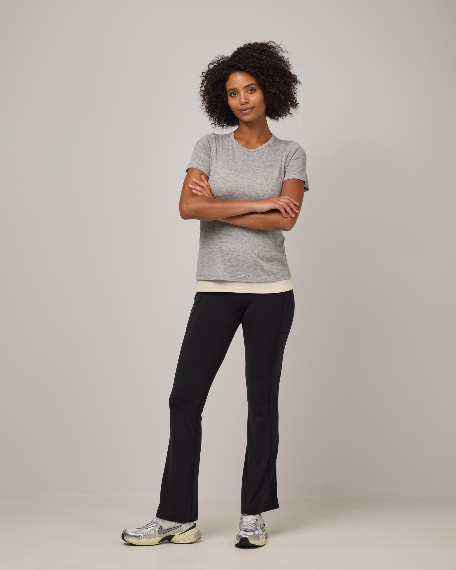 Summit Straight Cut Pocket Legging