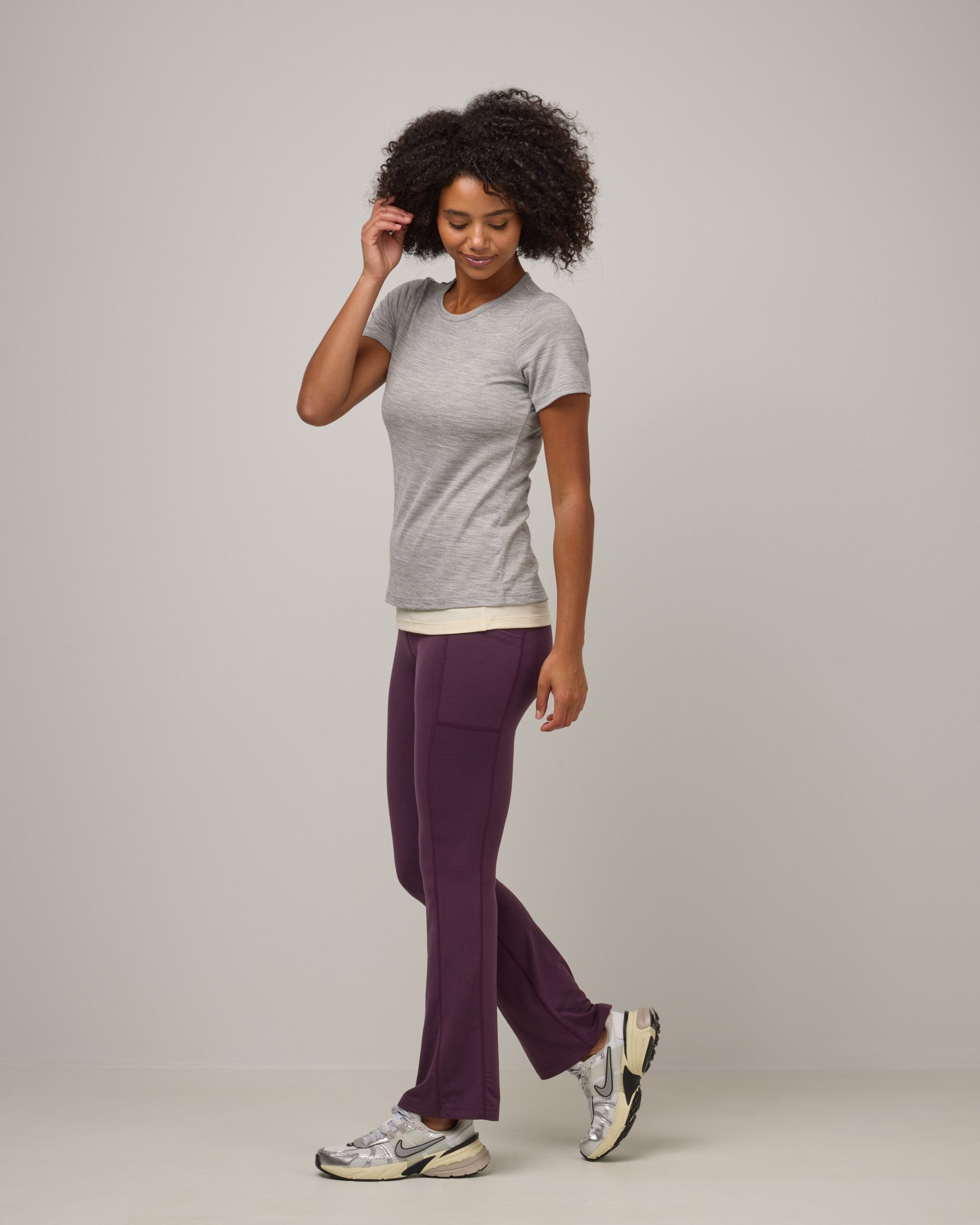 Summit Straight Cut Pocket Legging