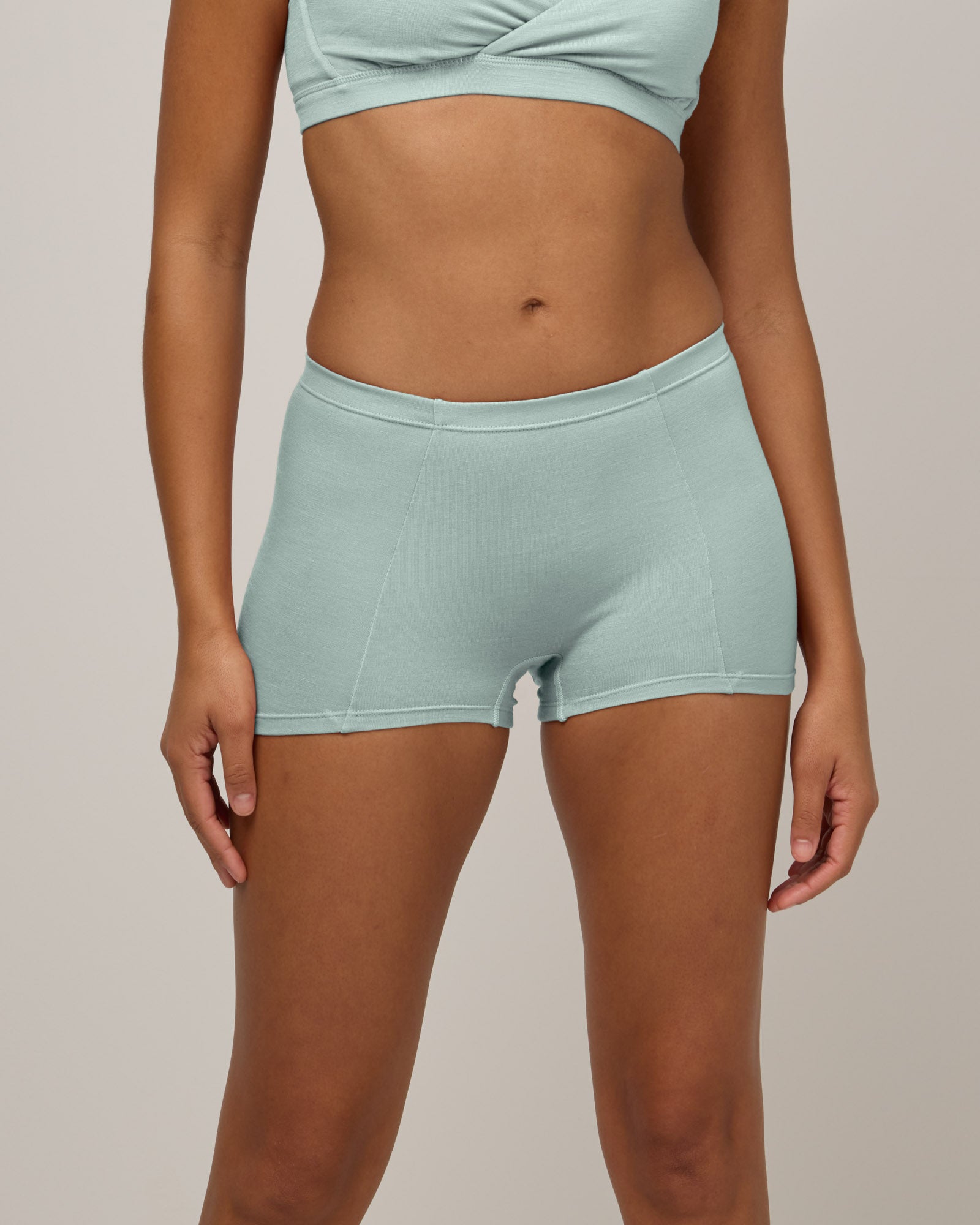 Roam High Waist Shortie