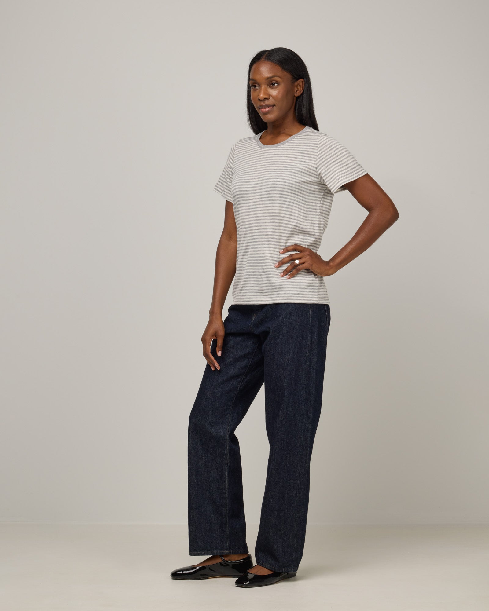 Zoe Easy Merino Wool Crew Neck Tee - Gray Heather & Natural White