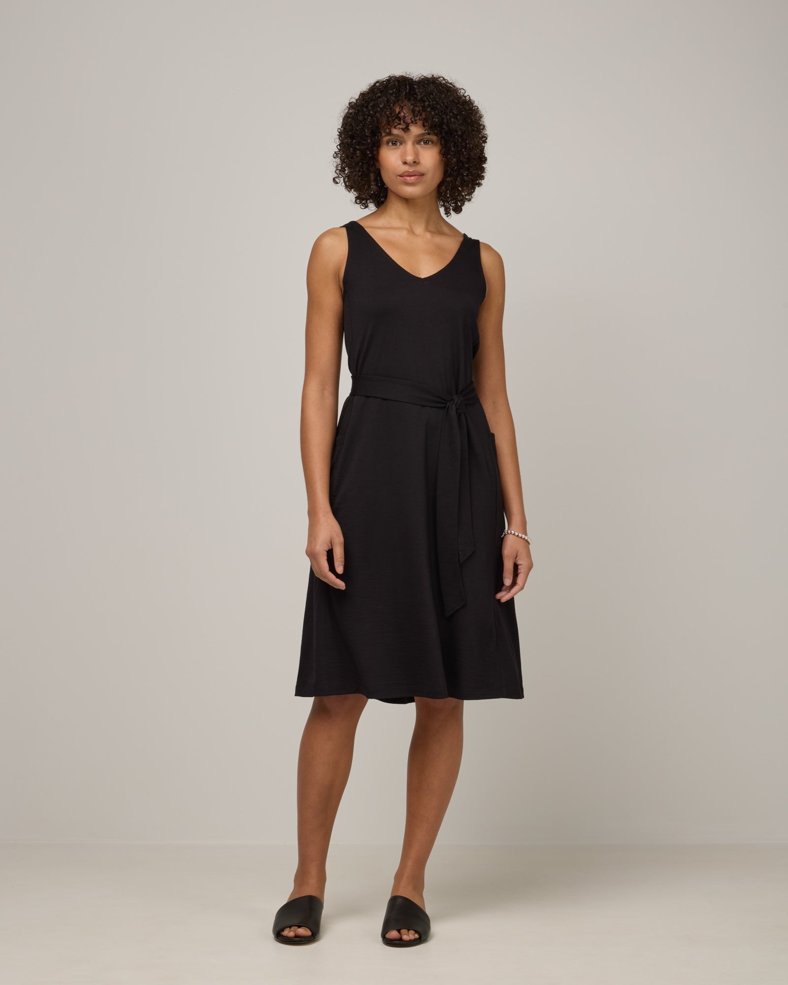 Summer Merino Wool Reversible Dress - Black Summer Midi Tank Dress | wool& Summer Merino Wool Reversible Dress - Black Summer Midi Tank Dress | wool&