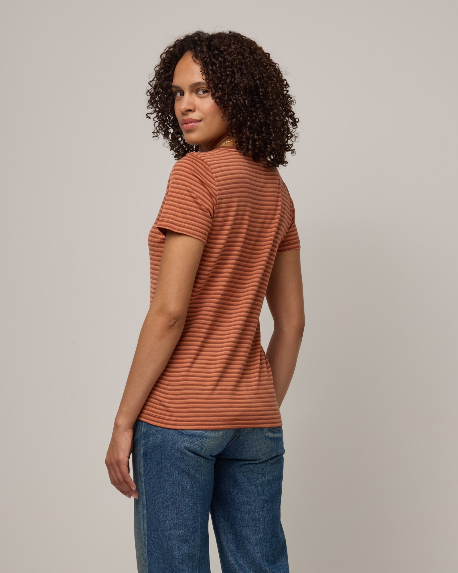 model-spec:Janiah is 5'7", wearing a size XS