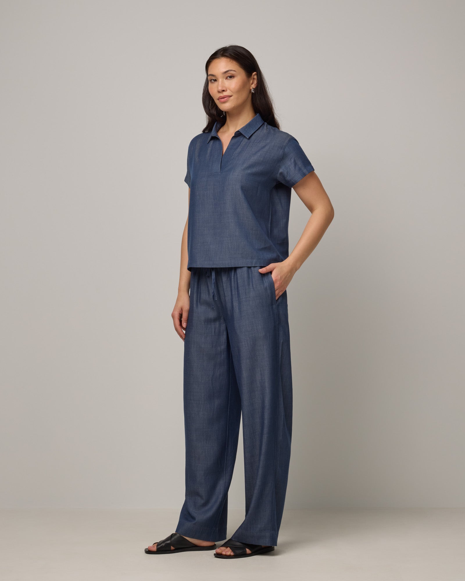 トップス HIGH NECK CHAMBRAY SHT TENDERLOIN Hollis Merino Wool Chambray Top - Dark Blue – Hollis Chambray Top