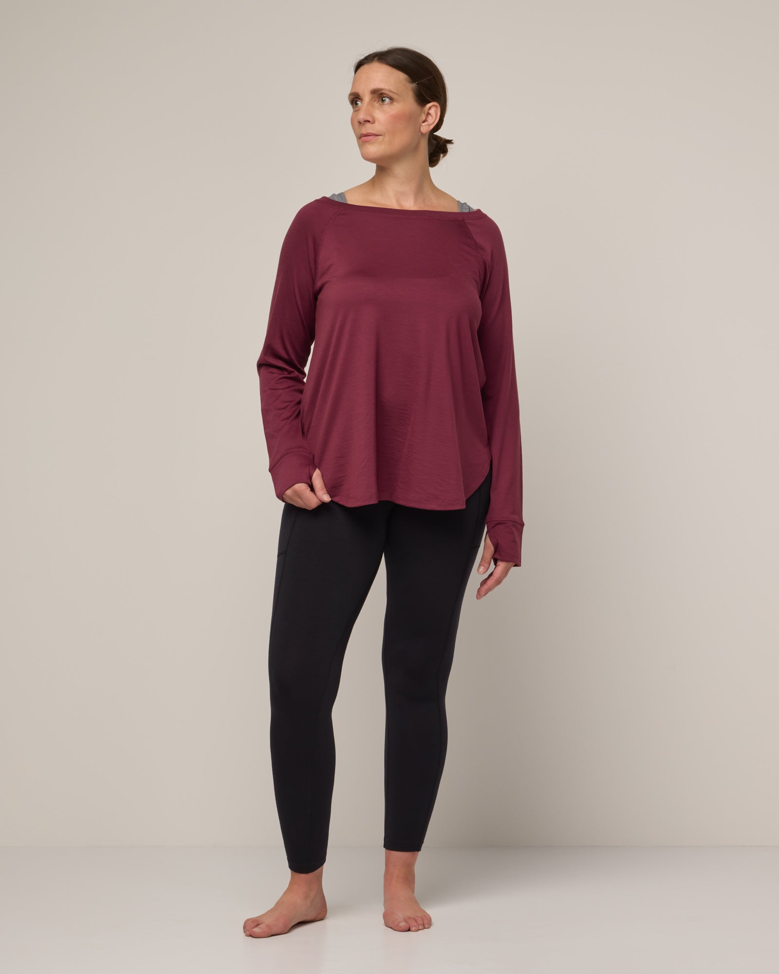 model-spec:Monica is 5'8", wearing a size M